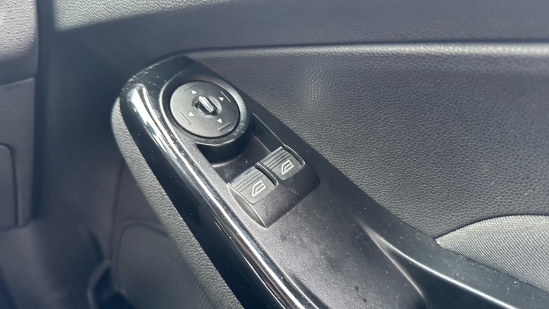 Ford Fiesta 1.25 82 Zetec 3dr Petrol Hatchback